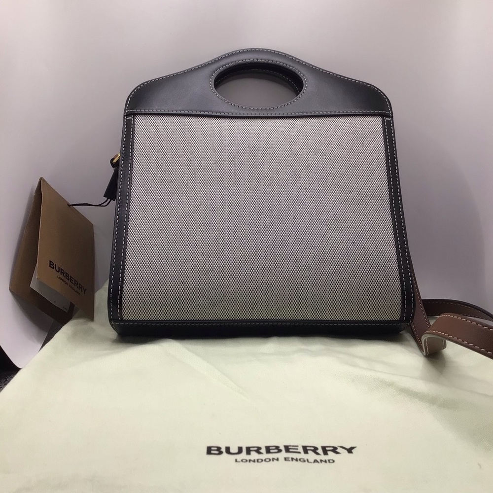 BURBERRY, HORSEFERRY, NWT, POCKET TOTE, MINI, MADE IN ITALY - Picture 2 of 16